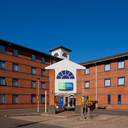 Holiday Inn Express Droitwich Spa By Ihg Bagian luar foto
