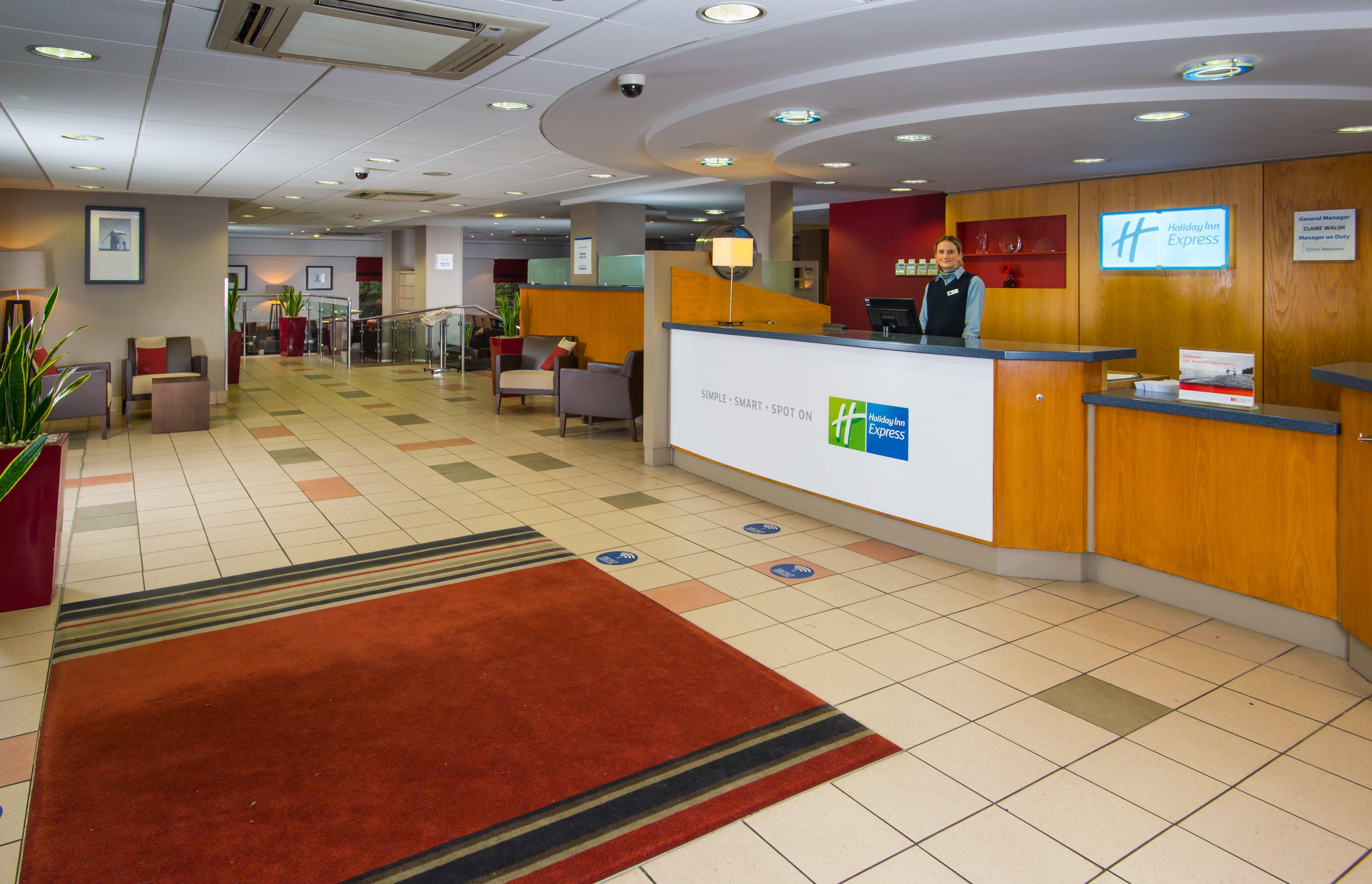 Holiday Inn Express Droitwich Spa By Ihg Bagian luar foto